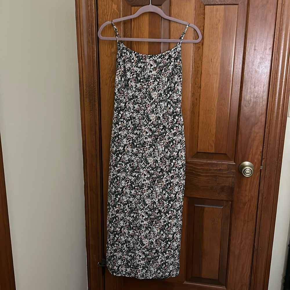 Abercrombie & Fitch Floral Midi Dress - Black and White